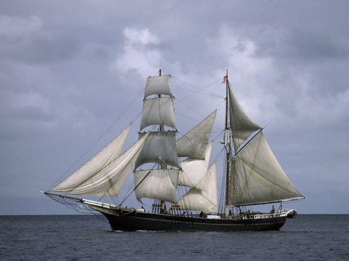 schooner sailing vessel