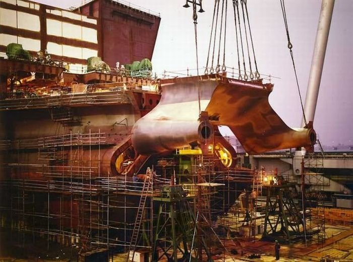 construction of the batillus-class supertanker