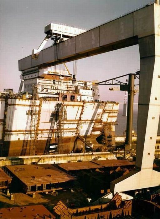 construction of the batillus-class supertanker