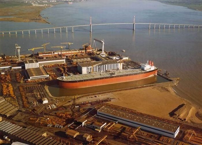 construction of the batillus-class supertanker