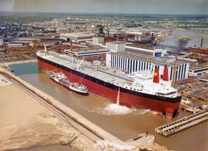 construction of the batillus-class supertanker