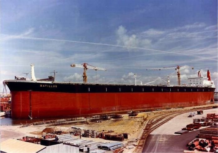 construction of the batillus-class supertanker