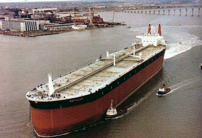 construction of the batillus-class supertanker