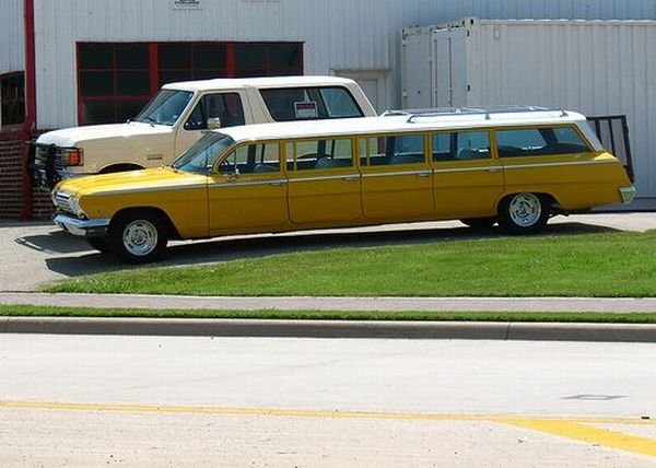 stretch limousine