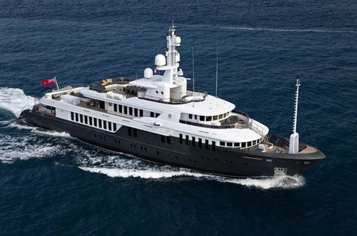 superyacht sirius