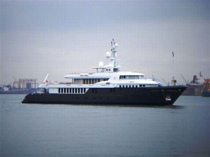 superyacht sirius