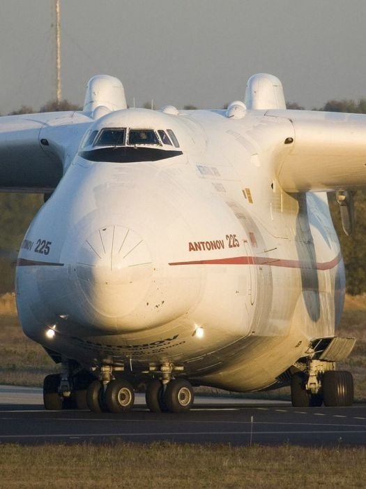 Antonov An-225 Mriya