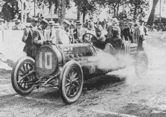 antique retro racing car