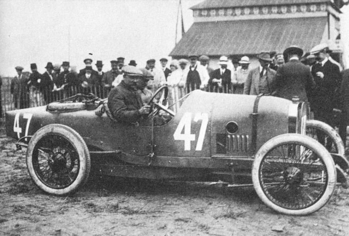 antique retro racing car