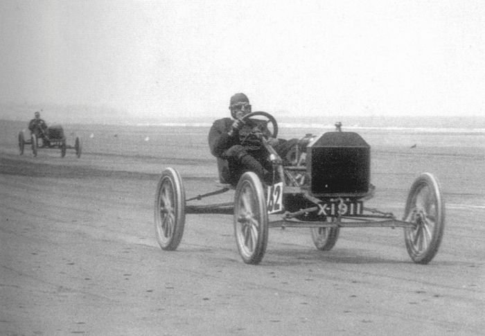 antique retro racing car