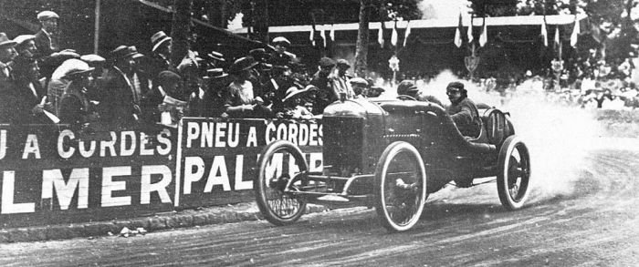 antique retro racing car