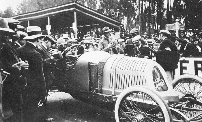 antique retro racing car