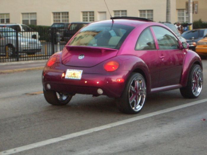 car with rims