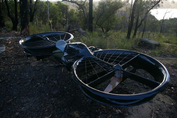 Twin rotor hoverbike by Chris Malloy