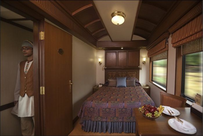 Maharajas' Expres, luxury train, India