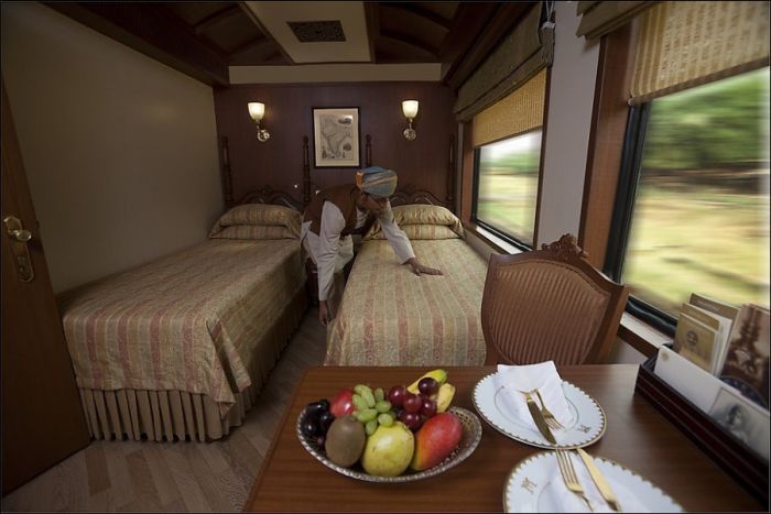 Maharajas' Expres, luxury train, India