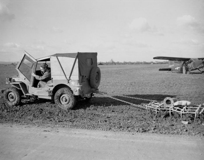 US Army Jeep at war