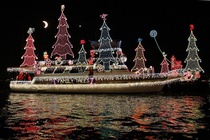 The Newport Beach Christmas Boat Parade, Newport Beach, California, United States