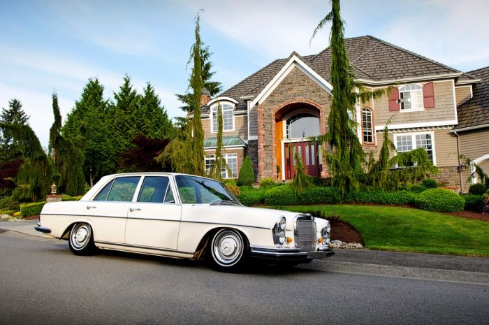 classic vintage mercedes-benz