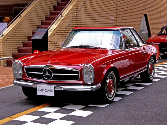 classic vintage mercedes-benz