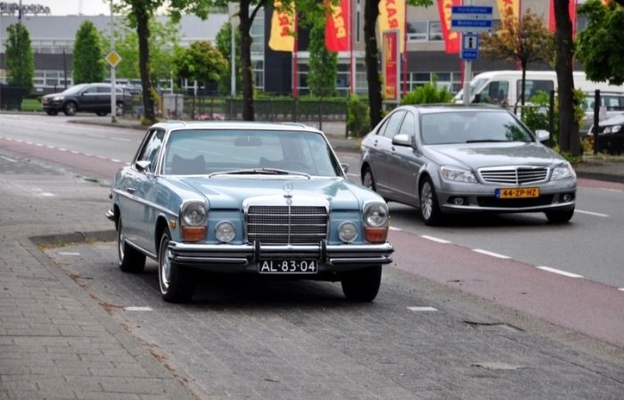 classic vintage mercedes-benz