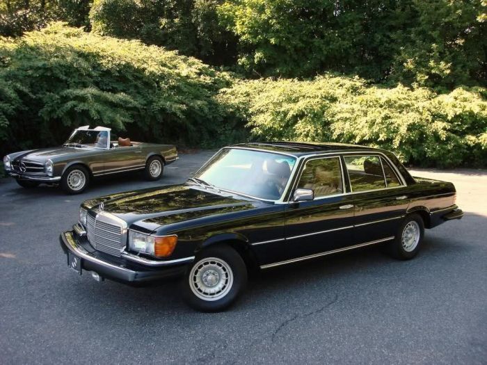 classic vintage mercedes-benz