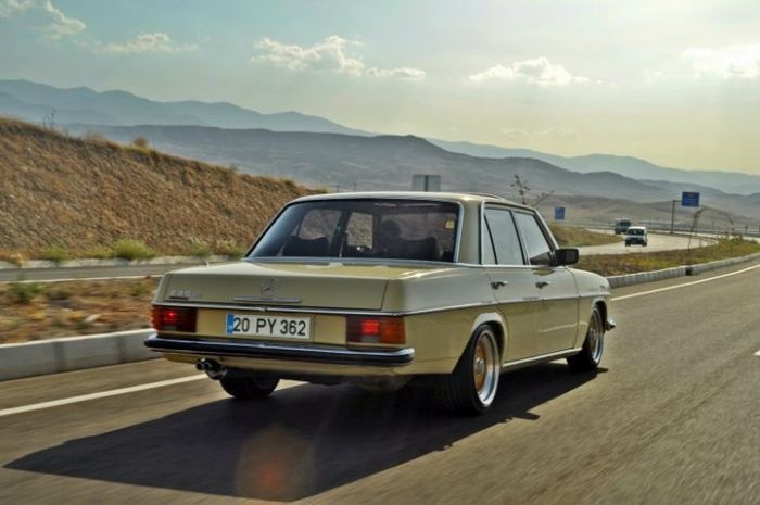 classic vintage mercedes-benz