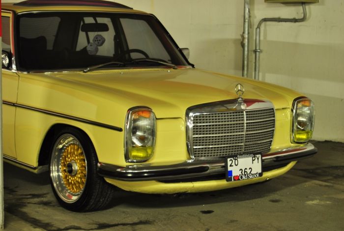 classic vintage mercedes-benz