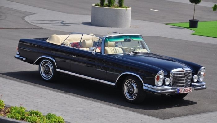 classic vintage mercedes-benz