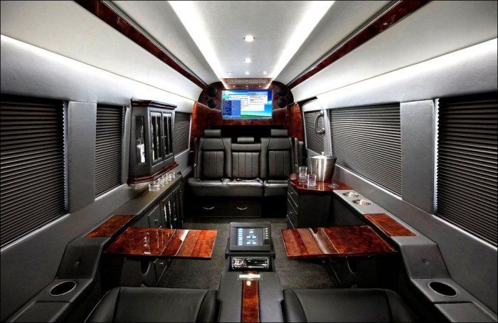 Mercedes-Benz Sprinter JetVan by Becker Automotive Design