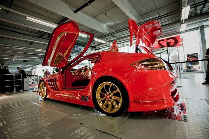 Mercedes McLaren SLR 999 Red Gold Dream by Ueli Anlicker