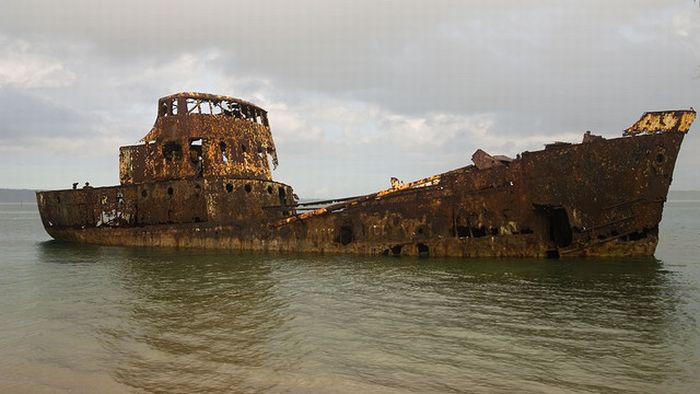 shipwreck