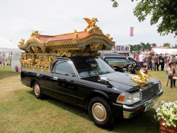 hearse funeral vehicle