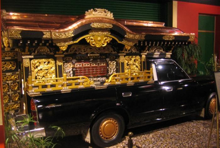 hearse funeral vehicle