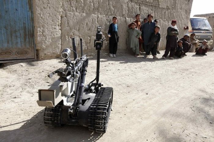 EOD bomb explosive ordnance disposal robot