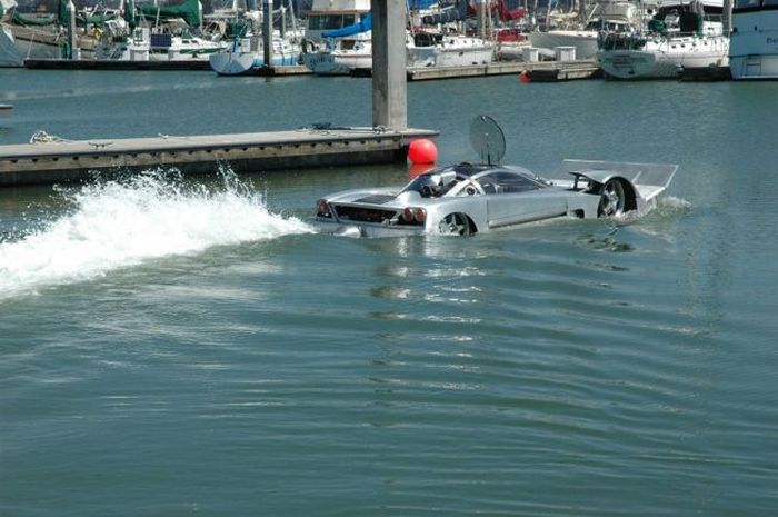 2012 Sea Lion prototype amphibious world record competition vehicle