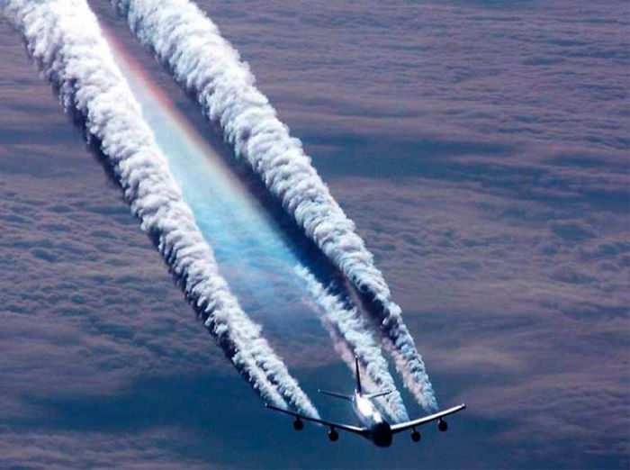 contrails, condensation vapour trails