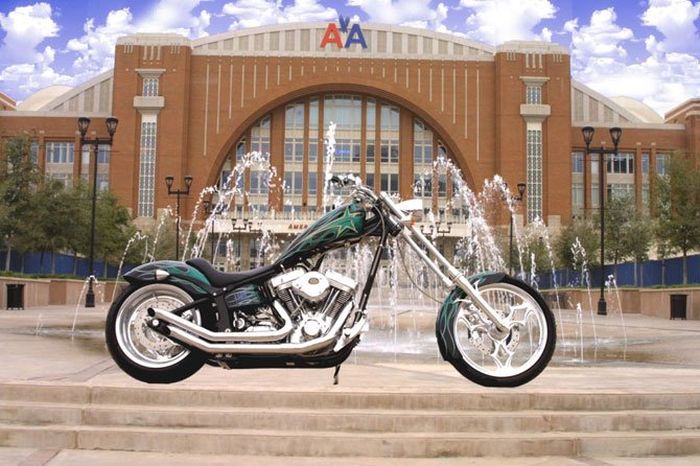 Custom chopper by Rick Fairless, Strokers Dallas