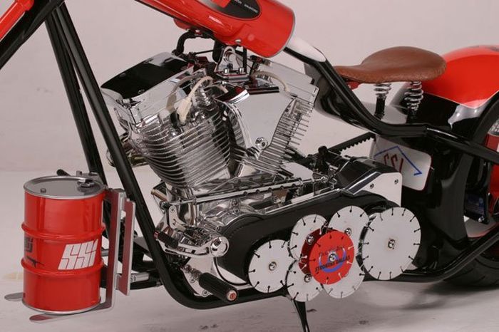 Custom chopper by Rick Fairless, Strokers Dallas