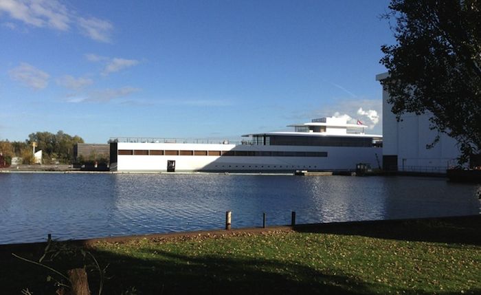 Steve Jobs' yacht Venus by Philippe Starck