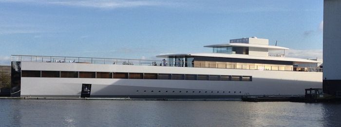 Steve Jobs' yacht Venus by Philippe Starck