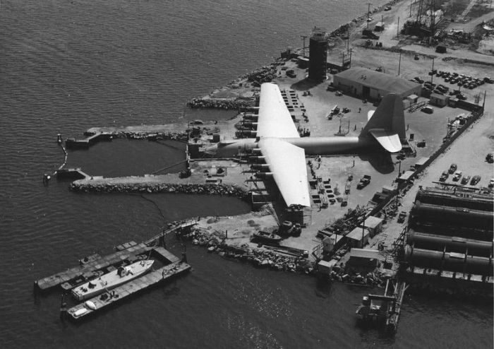 History: Spruce Goose, Hughes H-4 Hercules