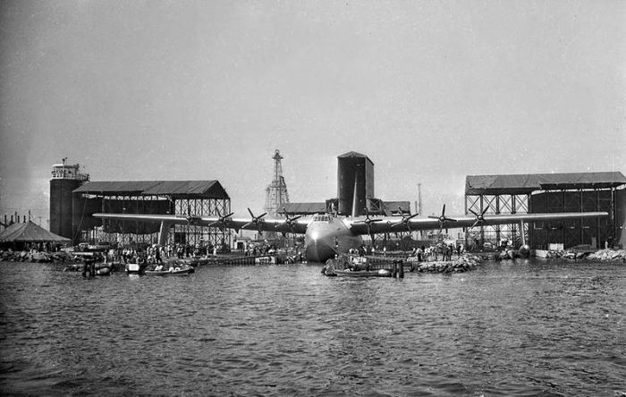 History: Spruce Goose, Hughes H-4 Hercules