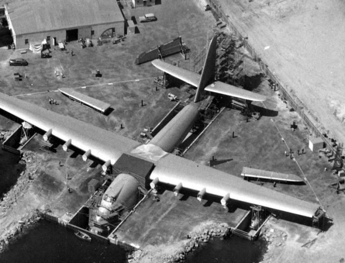 History: Spruce Goose, Hughes H-4 Hercules