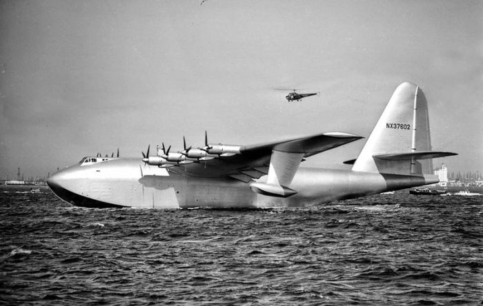 History: Spruce Goose, Hughes H-4 Hercules