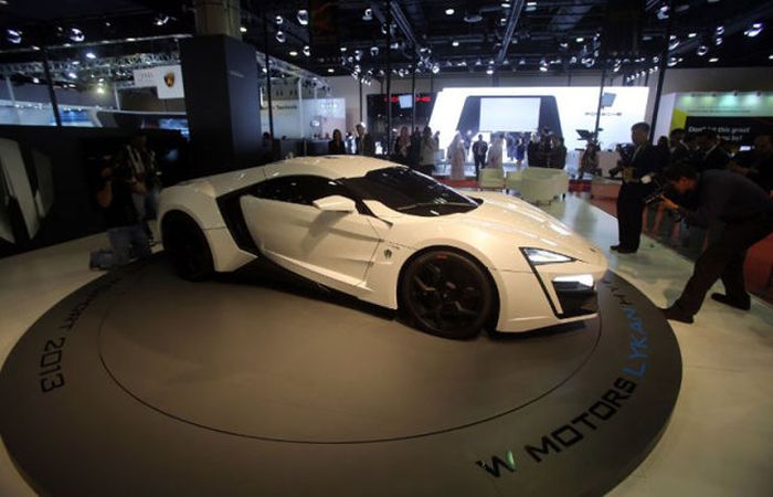 Lykan HyperSport by W Motors