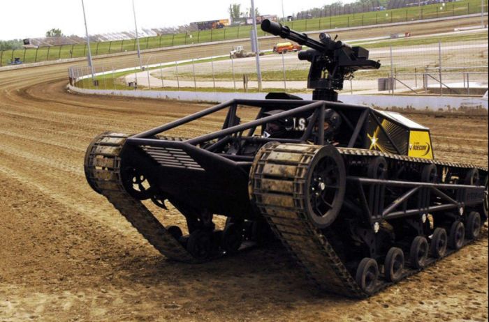 Ripsaw, unmanned light tank by Howe & Howe Technologies