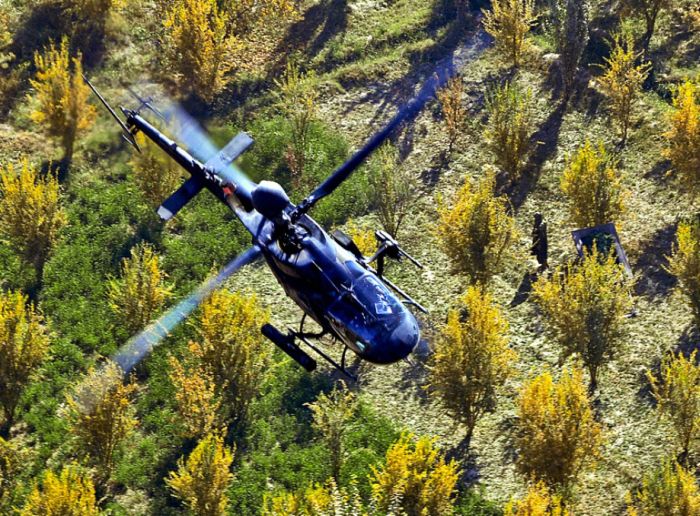 Bell OH-58 Kiowa military helicopter