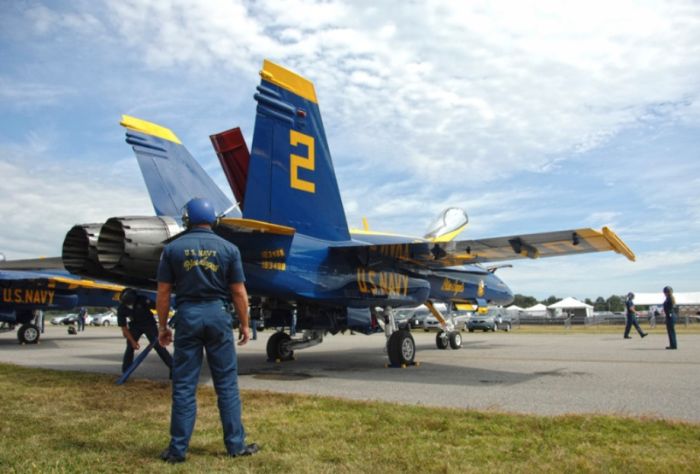 Blue Angels, flight demonstration squadron, United States Navy