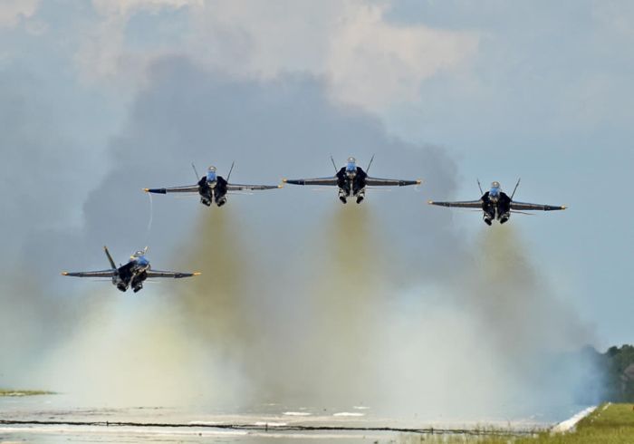 Blue Angels, flight demonstration squadron, United States Navy